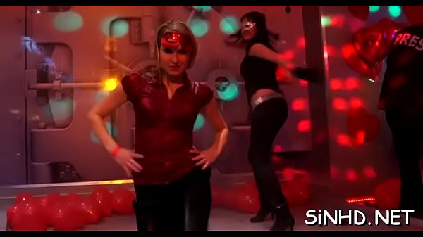 Sensational and wild fuckfest_party