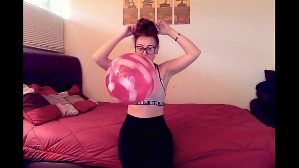 Beautiful b_Looner_Girl Blow To Pop_Sit to_Pop