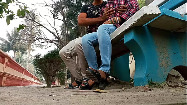 Cheatingthe girl I met_in the park and_xxx rough painful fucking in theOYO room with clear hindi audio