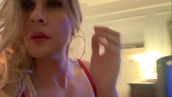 Play MP4 - Travesti culona LexiLove