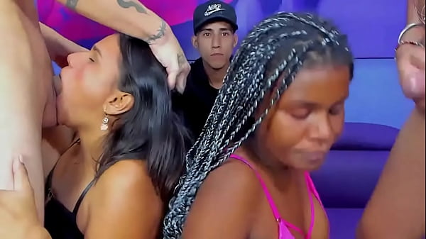 Black girls in deep blowjob competition with guys with big dicks