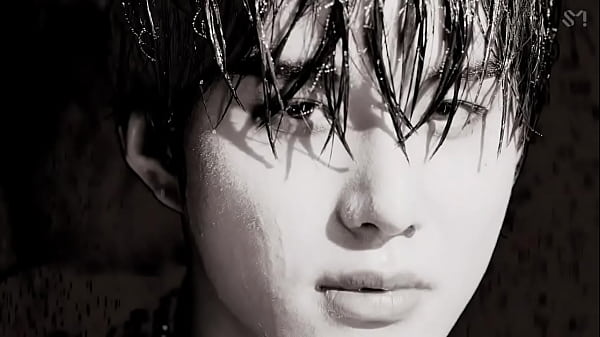 2 BADDIES - NCT 127 MV