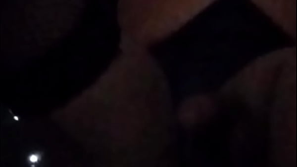 Putinhalee1 dando o cu na rua