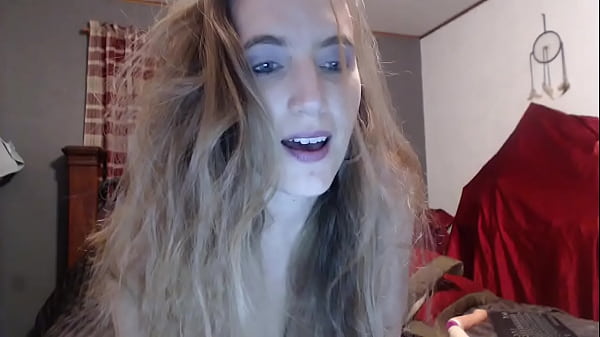 Nonton Obeying Masters Commands thumbnail