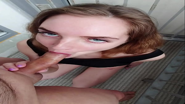 Nonton Vika Lita - Blowjob On Balcony thumbnail