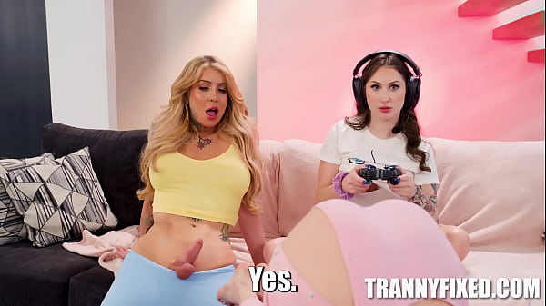 Play MP4 - Call of Booty Free For All Aiden Ashley&comma; Gracie Jane&comma; Bella Blu