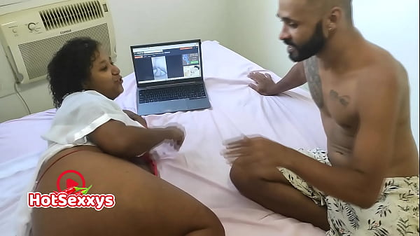 Morena gostosa cheia de tes&atilde;o 