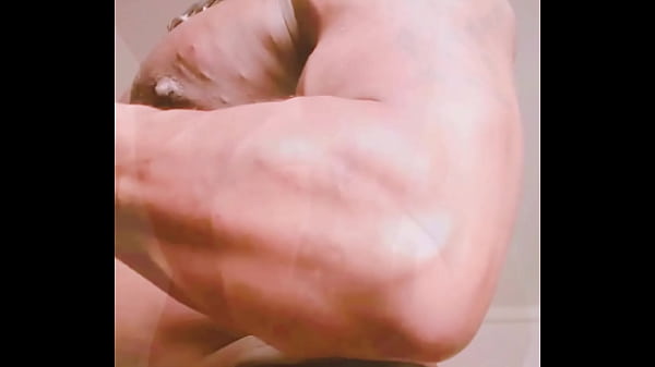 Cigar Muscle Flex