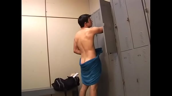 Gilson Cowboy and Pablo have sex in the locker room after training 