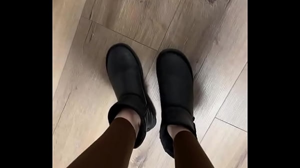 Nonton Hello Look At My Sweaty Feet And Enjoy!- Video On Of #socks #boots #bootsfetish #blacksocks #pedsocks #feet ... thumbnail