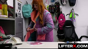 Nonton Officer Marcelo Bravo Cavity Searches Alex Then Fills Her Ginger Hole - Lifterx thumbnail