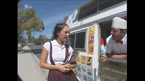 Play MP4 - A big ice cream for a sexy Jessica Valentino