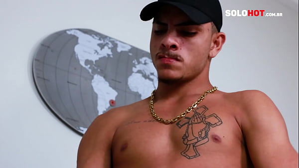 Batalha de punheta com meu amigo! 