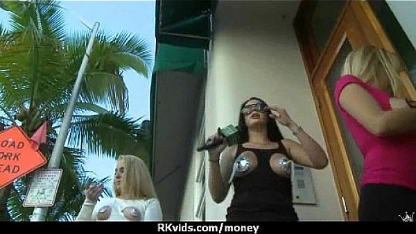 Nonton Sexy Teen Nails Her Butt On Hard Dick For Cash 8 thumbnail