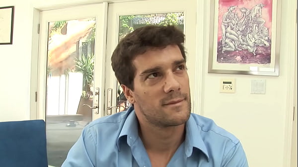 Nonton Diamond Kitty Makes Arrangements With Her Horny Students thumbnail