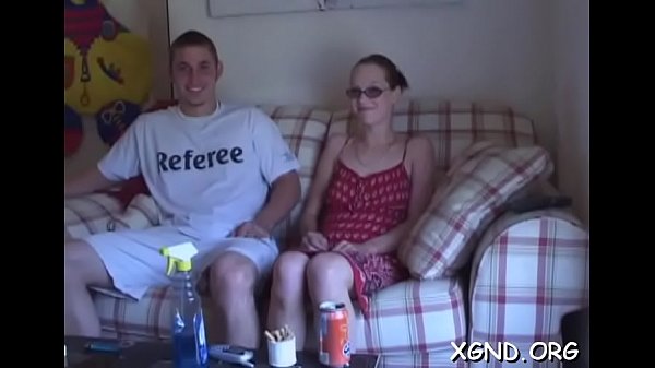 Voracious teen sweetie jenny adores blowjobs 