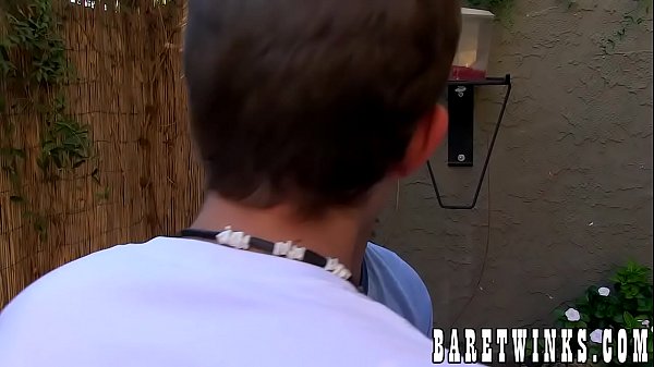 Play MP4 - Twink Dylan Chambers sucked off and riding raw dick