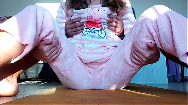 Play MP4 - real homemade teasing and masturbate small tits and wet pussy