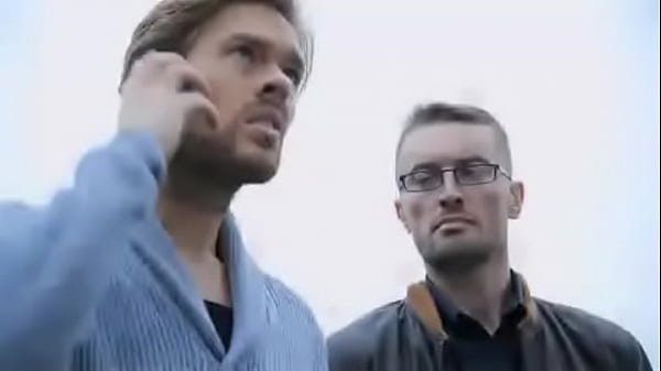 Chelsey Has a Threesome with a Couple of Her Male_Friends_on a Trip