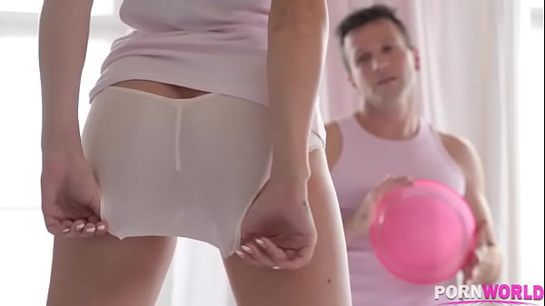 Play MP4 - Ultra cute Baby Dream can't wait for his cock to fill her pink GP944