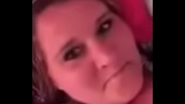 Nonton Ex Girlfriend Fingers Herself On Cam thumbnail