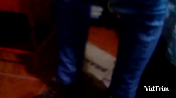 Girl_in bootsstomp abox