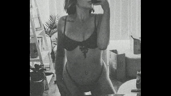 Jack off to Shyjana music 