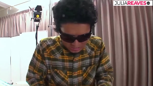 During this photo shoot, the Asianpussies get extremely wet andhorny