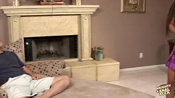 Nonton Haley Paige Gets Her Ass Fucked thumbnail