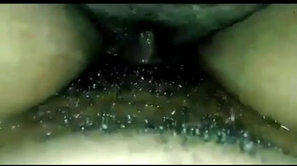 Play MP4 - She's a squirter