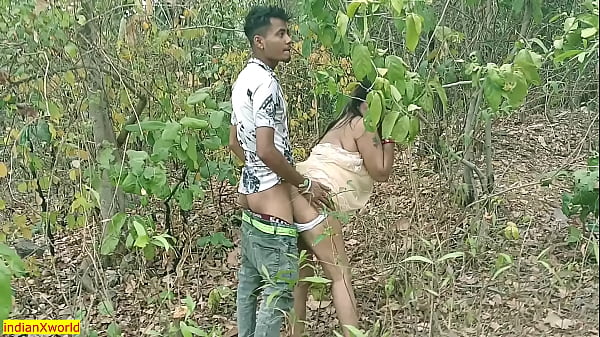 Indian Hot Aunty Outdoor Tent Sex With Teen Boy!! thumbnail