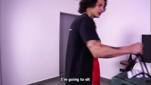 Play MP4 - Wow&period; It's his only chance&excl; This guy gets to share a bed with his big-assed stepmom in a hotel