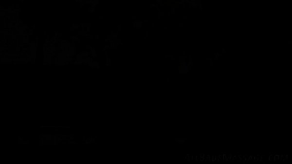 Nonton Babes Big Butt Massaged thumbnail