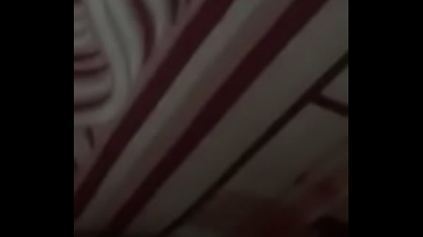 Play MP4 - 5B8DBAF6-AE20-4674-8D30-3889E668AC85&period;MOV