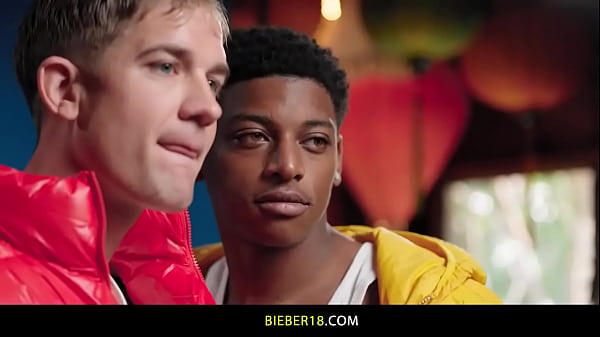 Brandon and Ty sucking each other's long poles 