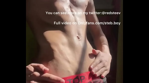 Play MP4 - Massaging on my sexy body with the sun