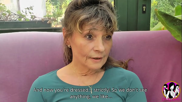 Play MP4 - Hot milf M&eacute;lodie wanted hard threesome sex for the first time