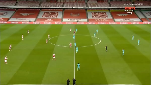 Nonton Dois Ingleses Transando thumbnail