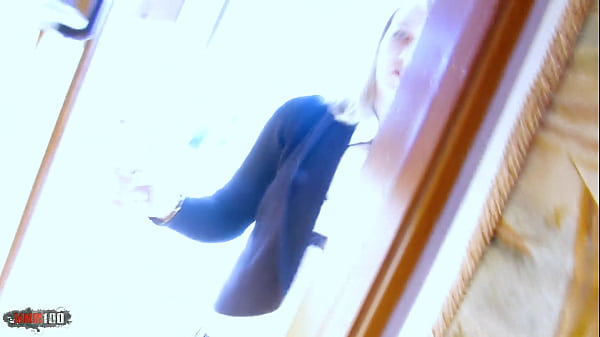 Nonton Larry's Comeback With Hairy Milf Lady Margaux In Raw Bedroom Action thumbnail