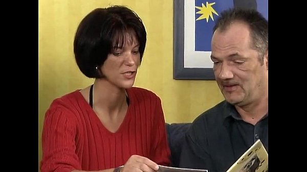 Play MP4 - MILF models for the camera