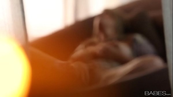 Play MP4 - Babes&period;com - BUXOMY BEAUTY Rockell Starbux