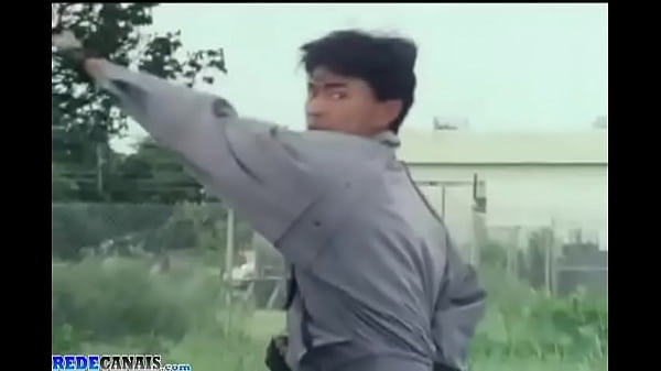 Gr&aacute;ficos outros realista 