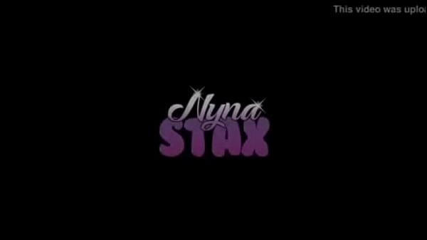 Nonton 770ad39d-2341-42c9-85d3-61c97a8423a5.mov thumbnail