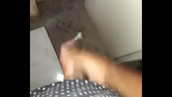 Novinho quer me dar mandou V&iacute_deo batendo Punheta