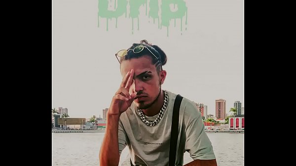 Nonton Menino Da Para&iacute;ba Muito Louco Voando Alto thumbnail