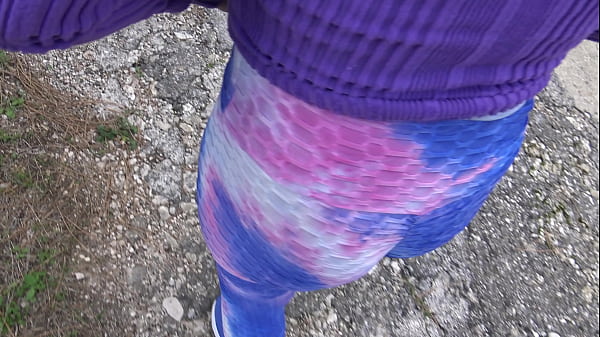 Play MP4 - A Turkish stepmother is NOT SCARED to PISS FROM HER HAIRY PUSSY in front of her stepson