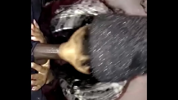 Play MP4 - Two hand twist combo in snowstorm