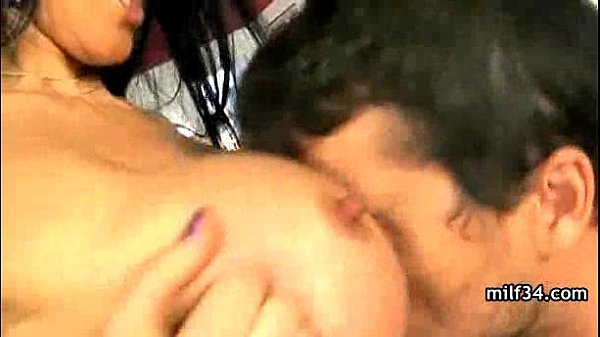 Bigtit cougar likes it rough