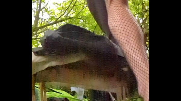 Play MP4 - Transexual men