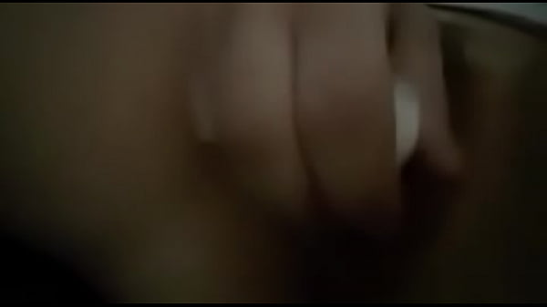 Mi novia toc&aacute;ndose